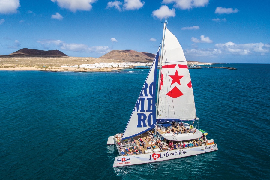 la-graciosa-lanzarote-catamaran_4